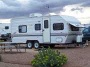 Travel Trailer 22ft Skyline Layton motorhome rentalusa