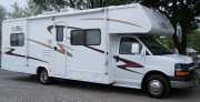 Class C 29' No Slide rv rental ontario