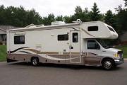 Class C Fleetwood Tioga 30ft rv rental - usa