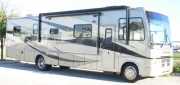 Class A Motor Home - 3 Slides 378W Intruder 37' rv rental - usa